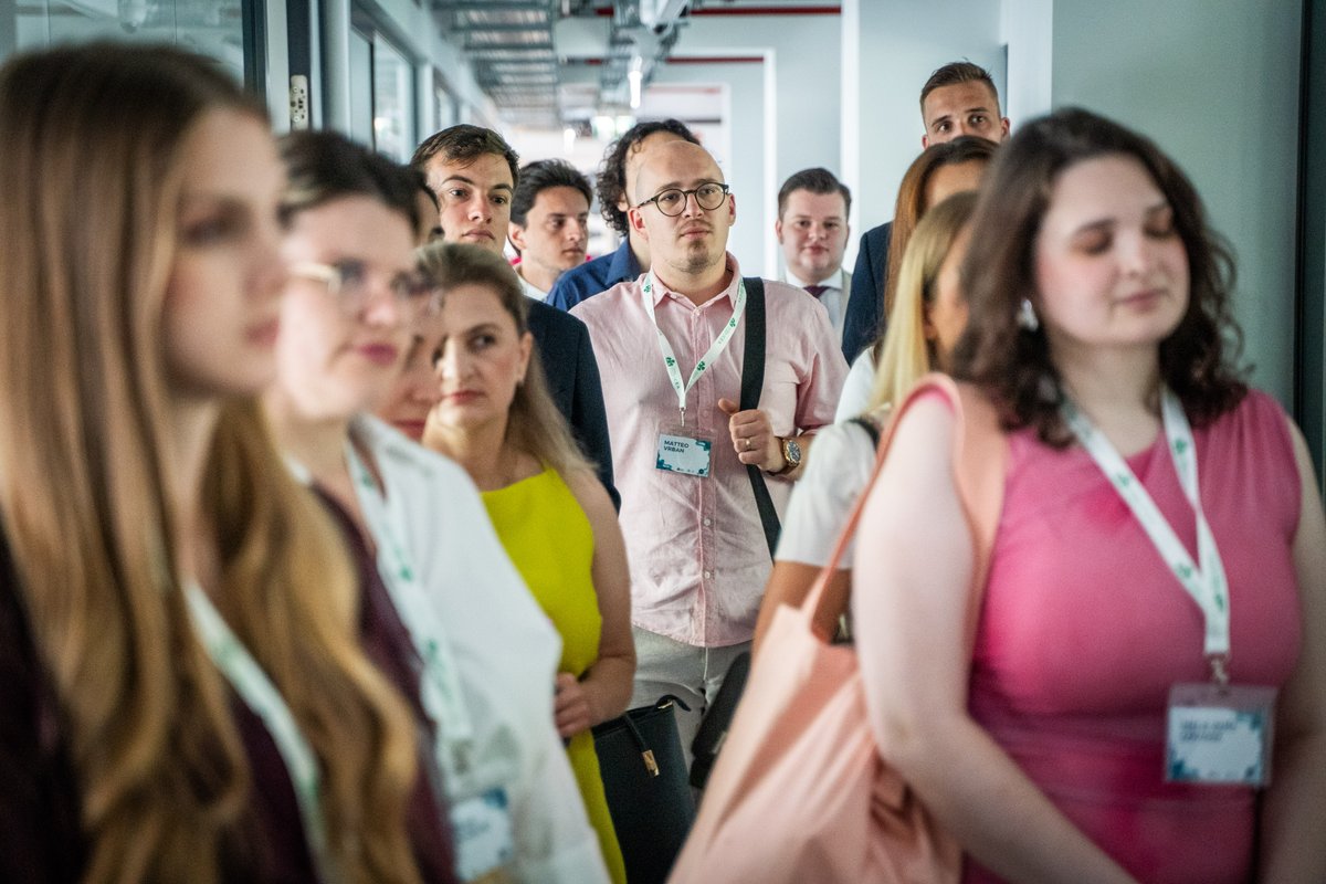 Centraleuropea's tweet image. 🎓 The 4th Open Day at Central European Academy was a great success!
On June 23, 2025, we were delighted to welcome participants interested in our Junior Program to our fourth Open Day. 🌍✨

#CentralEuropeanAcademy #OpenDay #JuniorProgram #Admissions #BudapestVibe