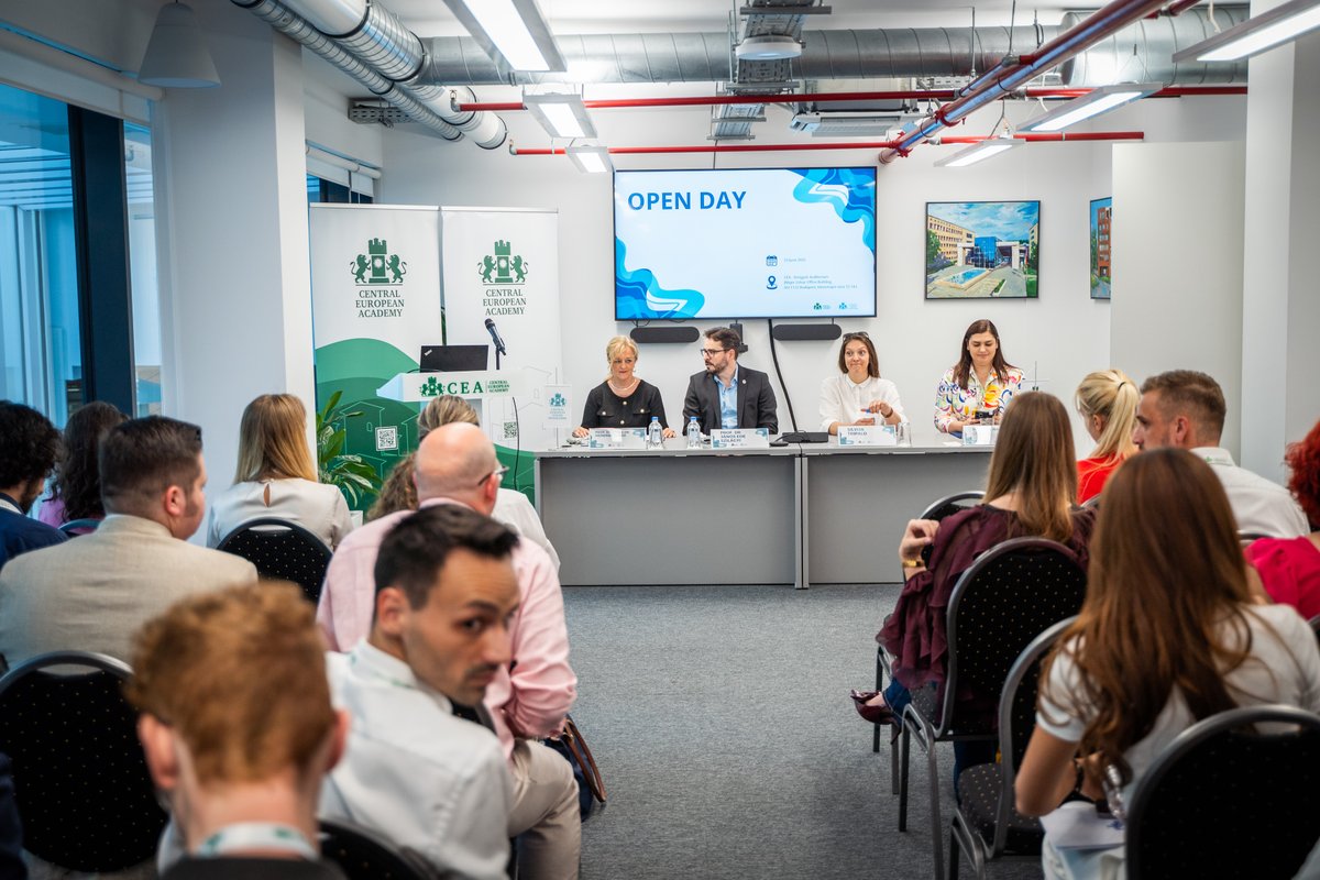 Centraleuropea's tweet image. 🎓 The 4th Open Day at Central European Academy was a great success!
On June 23, 2025, we were delighted to welcome participants interested in our Junior Program to our fourth Open Day. 🌍✨

#CentralEuropeanAcademy #OpenDay #JuniorProgram #Admissions #BudapestVibe