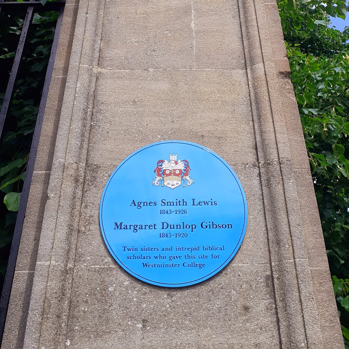 WestCollCambs's tweet image. Six years ago, in June 2019, we unveiled our blue plaque commemorating the #SistersOfSinai Agnes Smith Lewis and Margaret Dunlop Gibson: twin sisters, intrepid Biblical scholars, and benefactors of the College!
See @cambridgeppf for more #BluePlaques: cambridgeppf.org/people-with-bl…