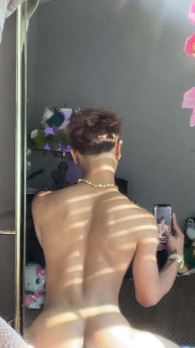 michaelz_05's tweet photo. Morning lighting 🙈 https://t.co/KpNTowSfBX