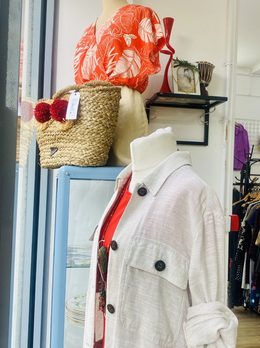 Harington tweet media