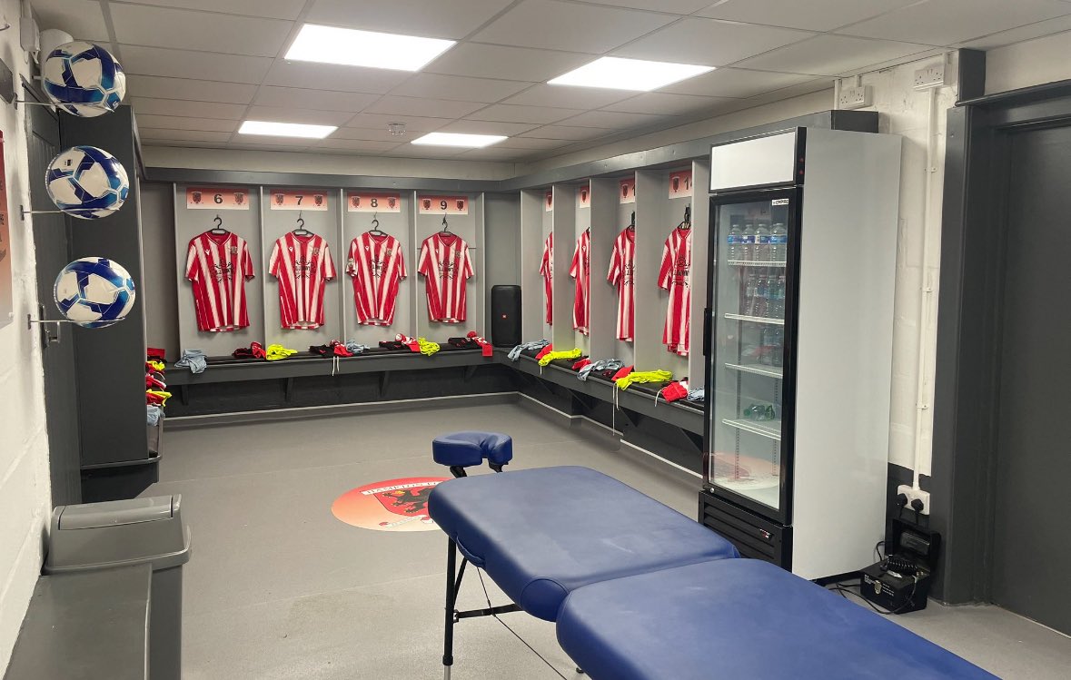 Kev Kingham (@kevkingham) on Twitter photo The coaches onboard at the moment are not available all the time due to other commitments.
If you are interested in the roles below please contact me.
Coach - to cover training and match days.
Physio - to cover match days on a Saturday.
<a href="/hampton_fc/">Hampton FC</a> The coaches onboard at the moment are not available all the time due to other commitments.
If you are interested in the roles below please contact me.
Coach - to cover training and match days.
Physio - to cover match days on a Saturday.
<a href="/hampton_fc/">Hampton FC</a>