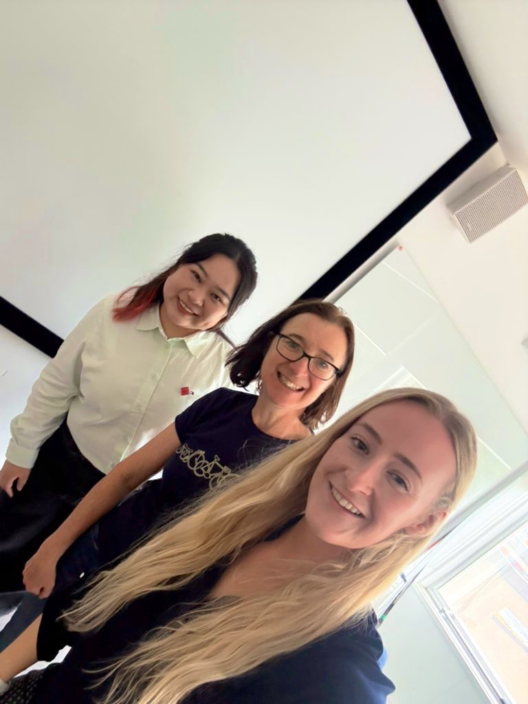 Sophie Davies, PhD, RD (@sophiedaviesrd) on Twitter photo Great to present at this month’s CAHPR Cymru meeting at University Hospital Wales this afternoon. Also great to hear about Wei’s PhD research 🔬 <a href="/OfficialCAHPR/">OfficialCAHPR</a> Great to present at this month’s CAHPR Cymru meeting at University Hospital Wales this afternoon. Also great to hear about Wei’s PhD research 🔬 <a href="/OfficialCAHPR/">OfficialCAHPR</a>