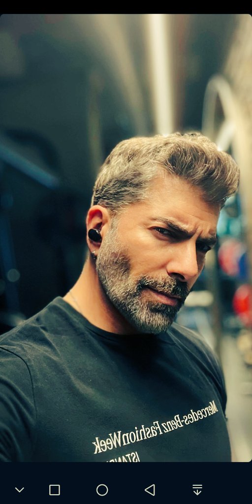 Sana tüm sevgilerimle Basha 😎

CenkTorun #CenkTorun