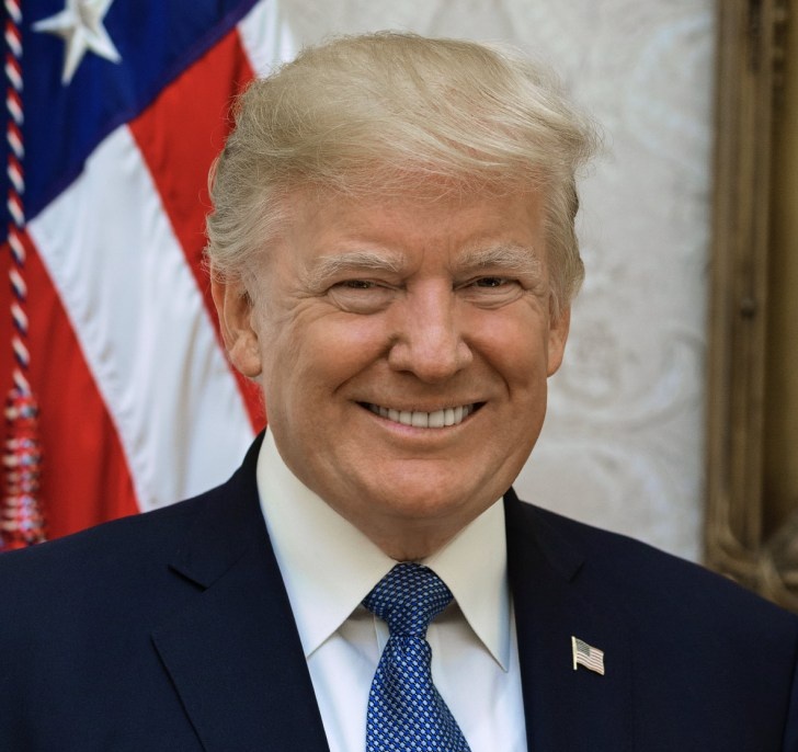 Currentreport1's tweet photo. Iran’s exiled Crown Prince Reza Pahlavi has unfollowed and blocked Donald Trump on Instagram following Trump’s announcement of a ceasefire between Israel and Iran. https://t.co/aGf6s3hx0q