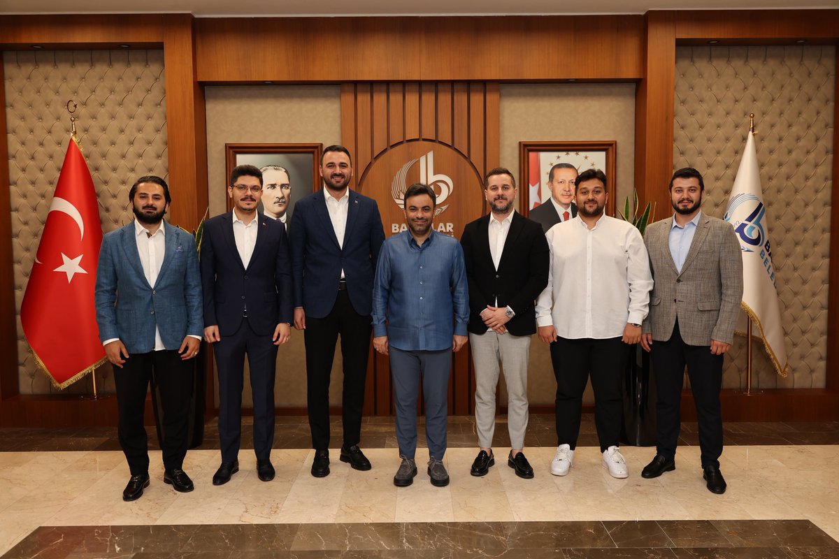 Bağcılar Belediye Başkanımız, Değerli <a href="/yasinyildizbb/">Yasin Yıldız</a> ağabeyimizi kıymetli arkadaşlarımızla ziyaret ettik.

Kendisine ve ekibine Rabb’imden üstün muvaffakiyetler diler, gerçekleştirdiği Hac vazifesinin de kabul olmasını dileriz. 

<a href="/BagcilarBld/">Bağcılar Belediyesi</a>