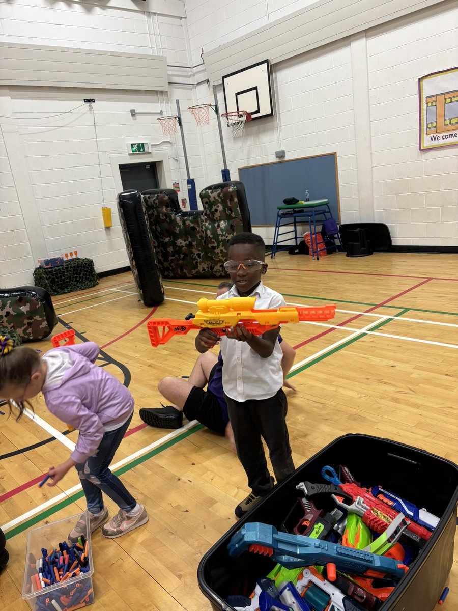 Miss Carbery (@misscarbery1) on Twitter photo 💚 A huge well done to Swinhill for winning the house treat! They earned the most points throughout the whole year! This year we got to do laser tag 💚 <a href="/HareleeshillPS/">HareleeshillPS</a> 💚 A huge well done to Swinhill for winning the house treat! They earned the most points throughout the whole year! This year we got to do laser tag 💚 <a href="/HareleeshillPS/">HareleeshillPS</a>