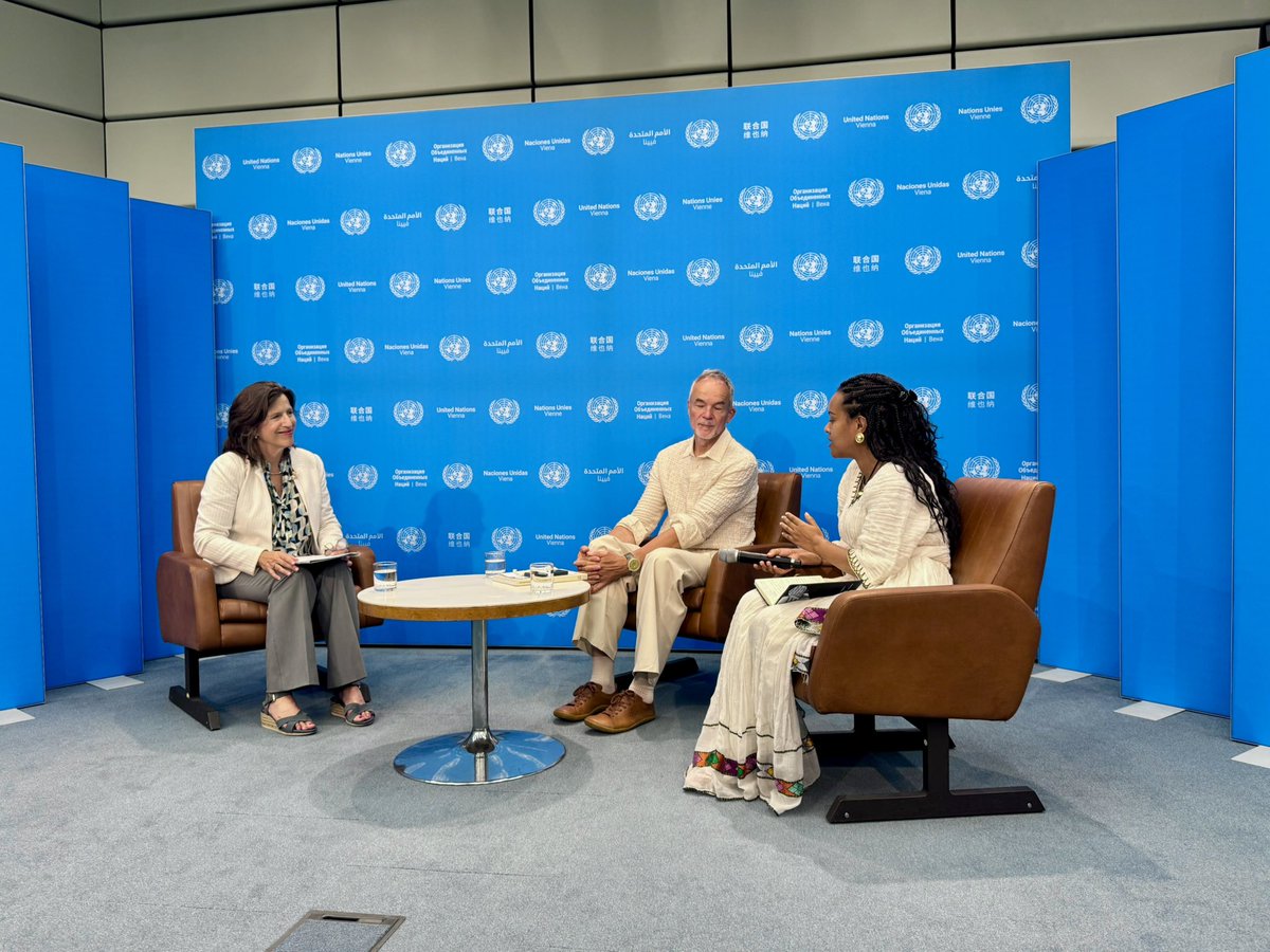 📺 Happening NOW!

Join <a href="/MelissaFleming/">Melissa Fleming 🇺🇳</a> and survivors Frey A Worku and Laurent Ziegler as they discuss how their experiences can help prevent human trafficking.

Switch over to Facebook and follow live: fb.me/e/5EzIT7L7N

#VoicesOfResilience