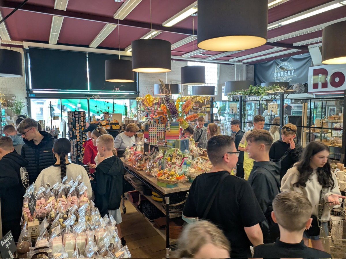 Modern Studies tweet media