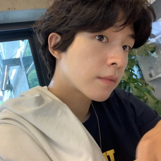myendless_Blue's tweet photo. 내가 만나보지 못한
20-21년 아기 홍경이 보고싶구 그래 https://t.co/ob7wLLmQ7N