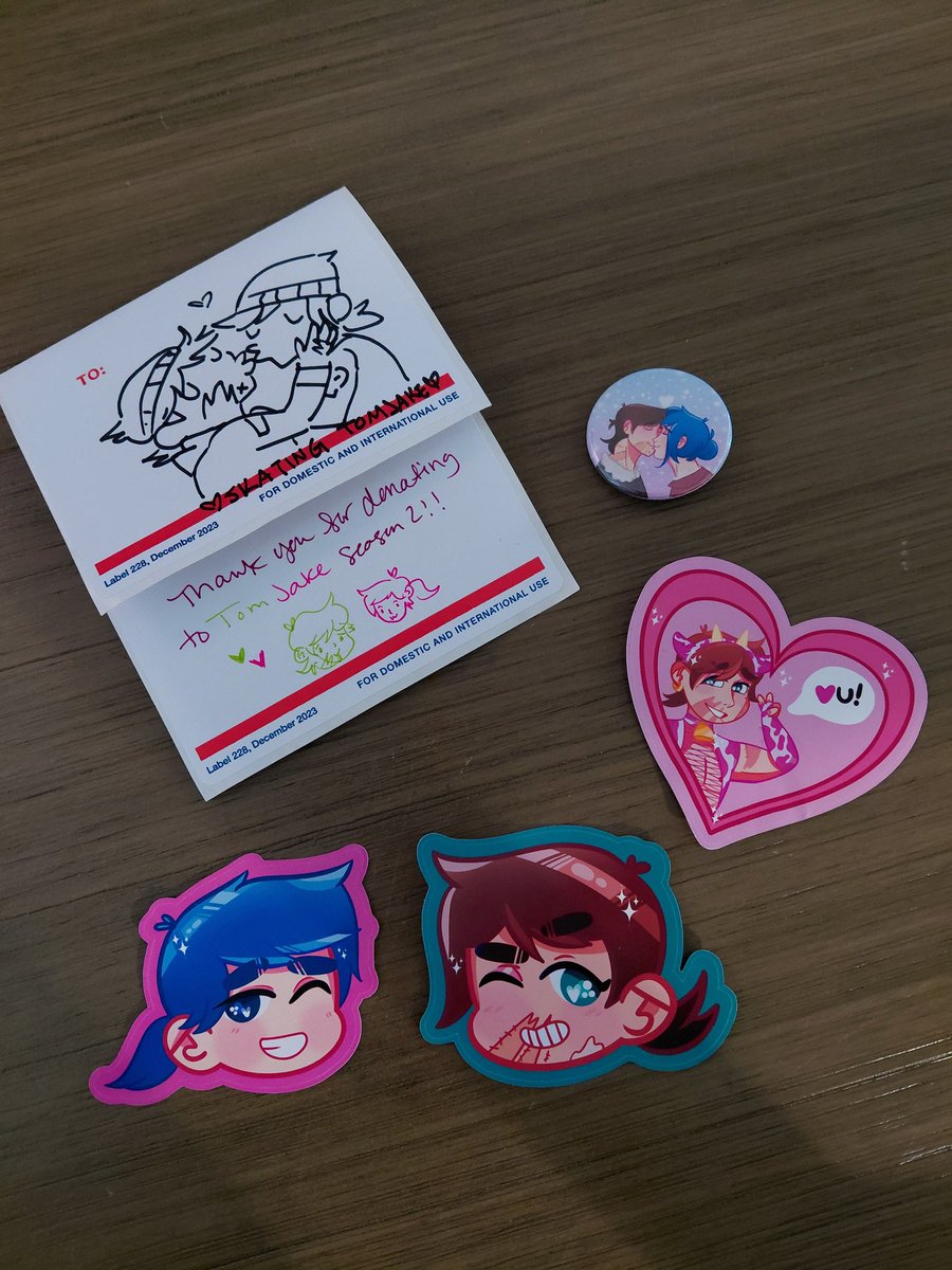 YourLadyStar1's tweet photo. Hehe, I like my Tomjake merch ❤️
(Thanks @ohmywingels they look so good!)
#disventurecamp #tomjake #DCTJ #tomjake2 https://t.co/T3BS23Mlos