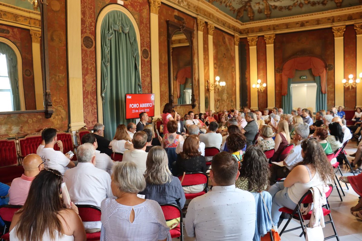estherpcamarero's tweet image. #Escuchar. #Compartir. #Cuidar. #Respetar. @PSOE Foro abierto en Burgos con la militancia socialista.