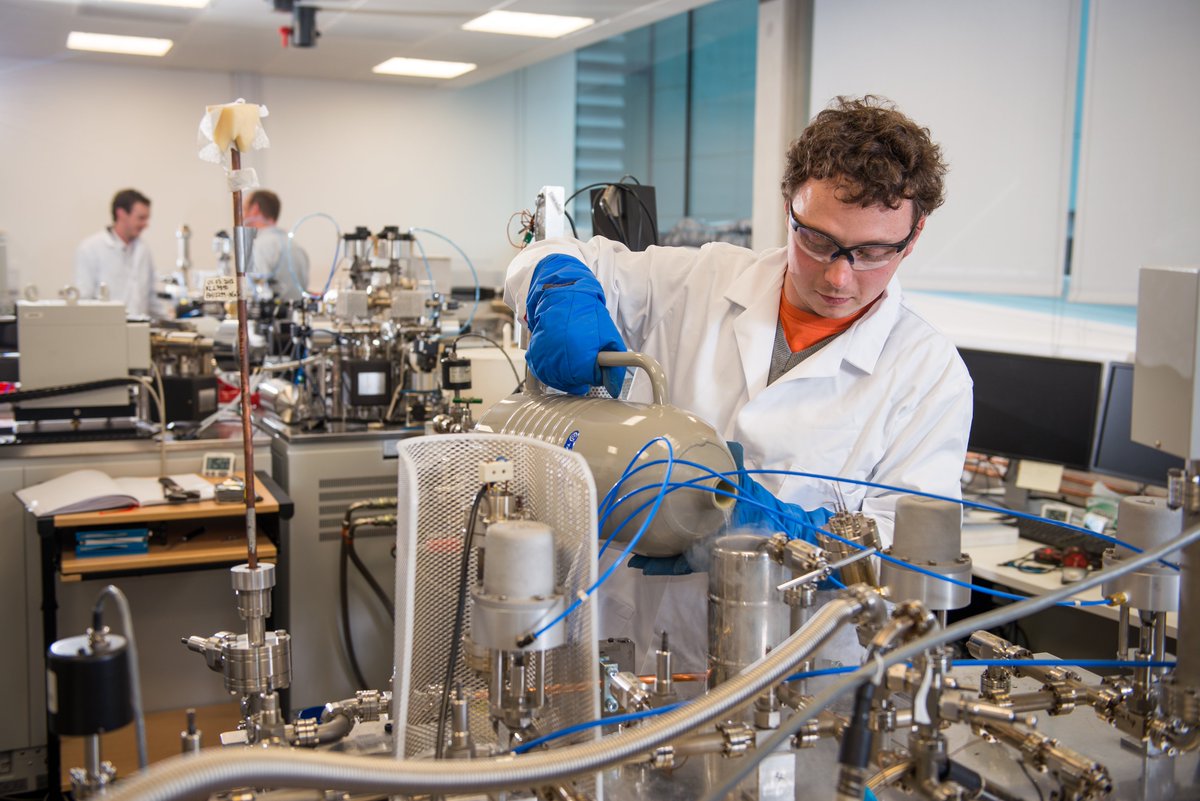 🌎 Congratulations to <a href="/geollygist/">Oliver Warr</a> Oliver Warr (<a href="/uOttawa/">Université d'Ottawa | University of Ottawa</a>) on being named a 2025-2027 <a href="/CIFAR_News/">CIFAR</a> Azrieli Global Scholar! 🎉

His research on underground fluid dynamics is paving the way for sustainable, equitable climate solutions. 👏 #CIFARScholars #ClimateResearch #uOttawa