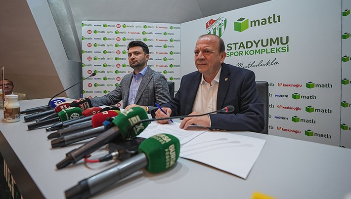 Bursaspor taraftarı olarak içecek tercihimizi Uludağ İçecek’ten, süt ürünlerinde ise Yörsan’dan yana yapıyoruz.

Çünkü Bursaspor’a sahip çıkanın yanında biz de varız. 💚🐊