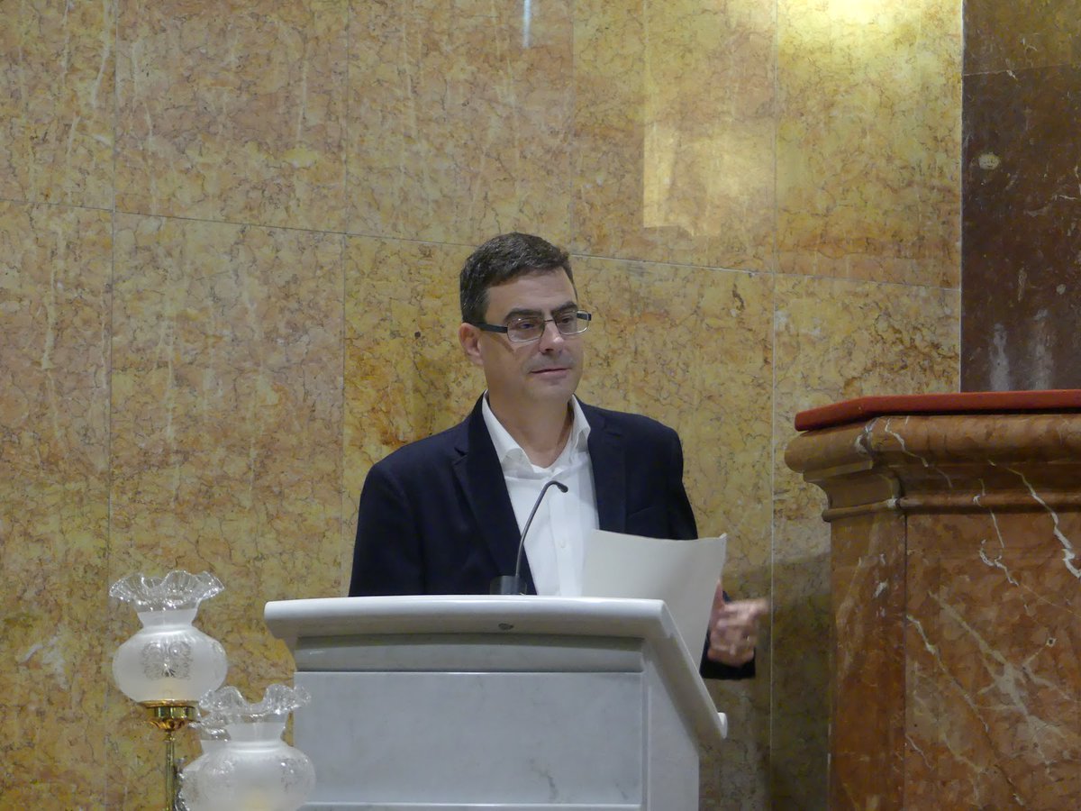 El Dr. Pau Giner realisarà la conferència de l'acte de Clausura dels Cursos de Llengua i Cultura Valencianes de <a href="/LoRatPenat_/">LO RAT PENAT</a> 
#ClausuraCursosdeLoRatPenat #LoRatPenat #PauGiner
<a href="/JVNavarroRaga/">José Vicente Navarro Raga</a>
noticiasciudadanas.com/clausura-curso…