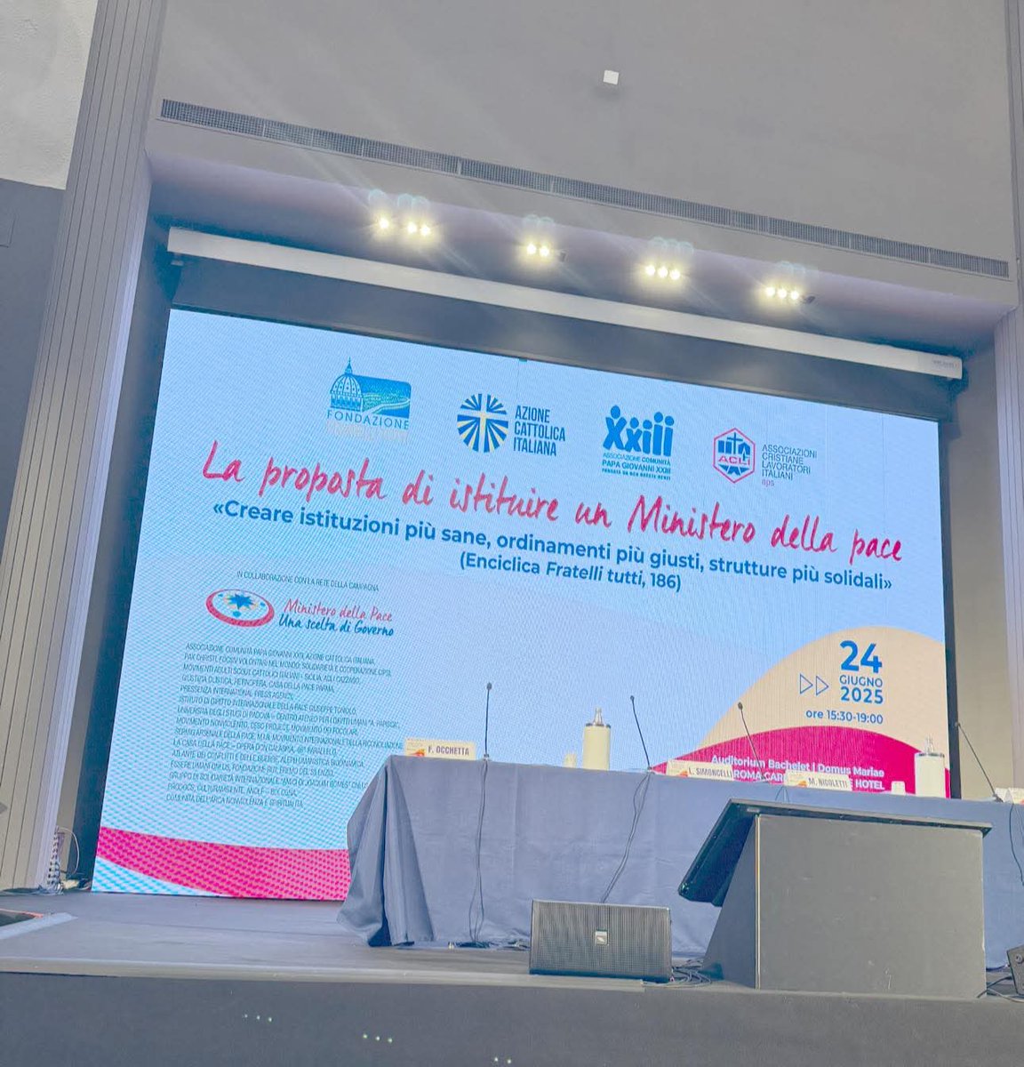 Retinopera tweet media