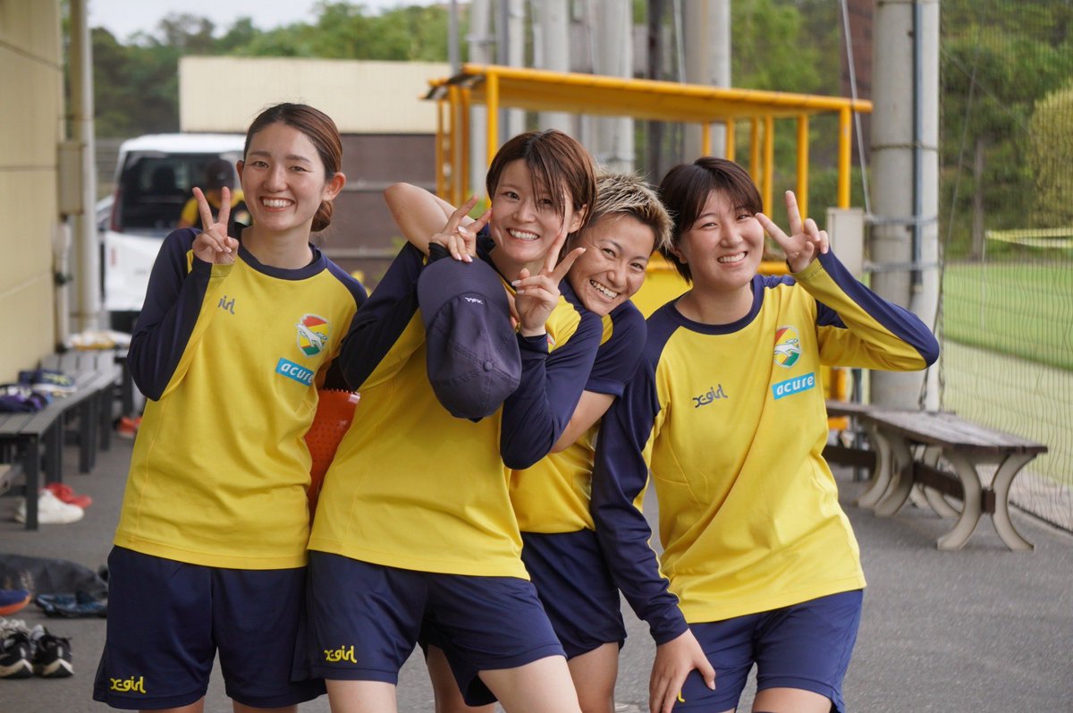 xxtj12g's tweet image. 新シーズンSTART🆕▶️
今シーズンも応援宜しくお願いします！
#ジェフ千葉レディース
#SOMPOweリーグ