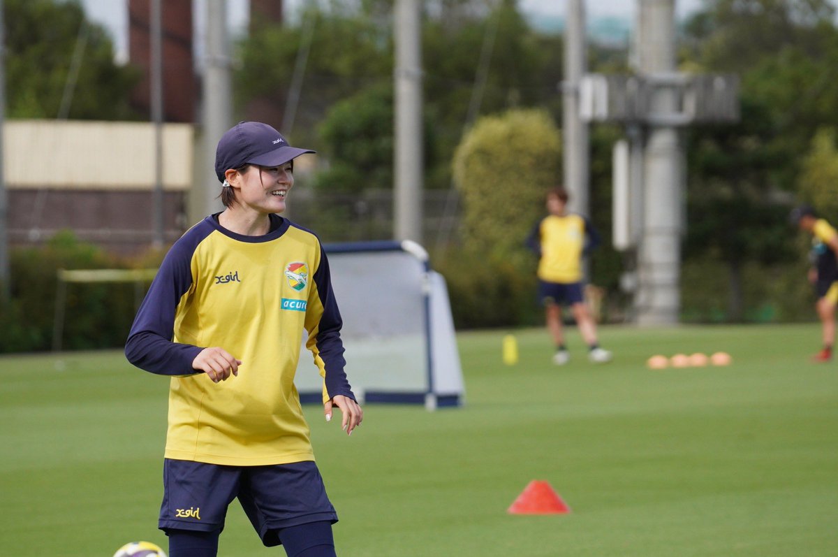 xxtj12g's tweet image. 新シーズンSTART🆕▶️
今シーズンも応援宜しくお願いします！
#ジェフ千葉レディース
#SOMPOweリーグ