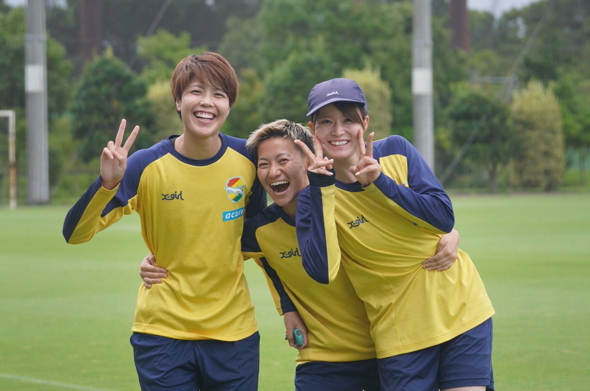 xxtj12g's tweet image. 新シーズンSTART🆕▶️
今シーズンも応援宜しくお願いします！
#ジェフ千葉レディース
#SOMPOweリーグ