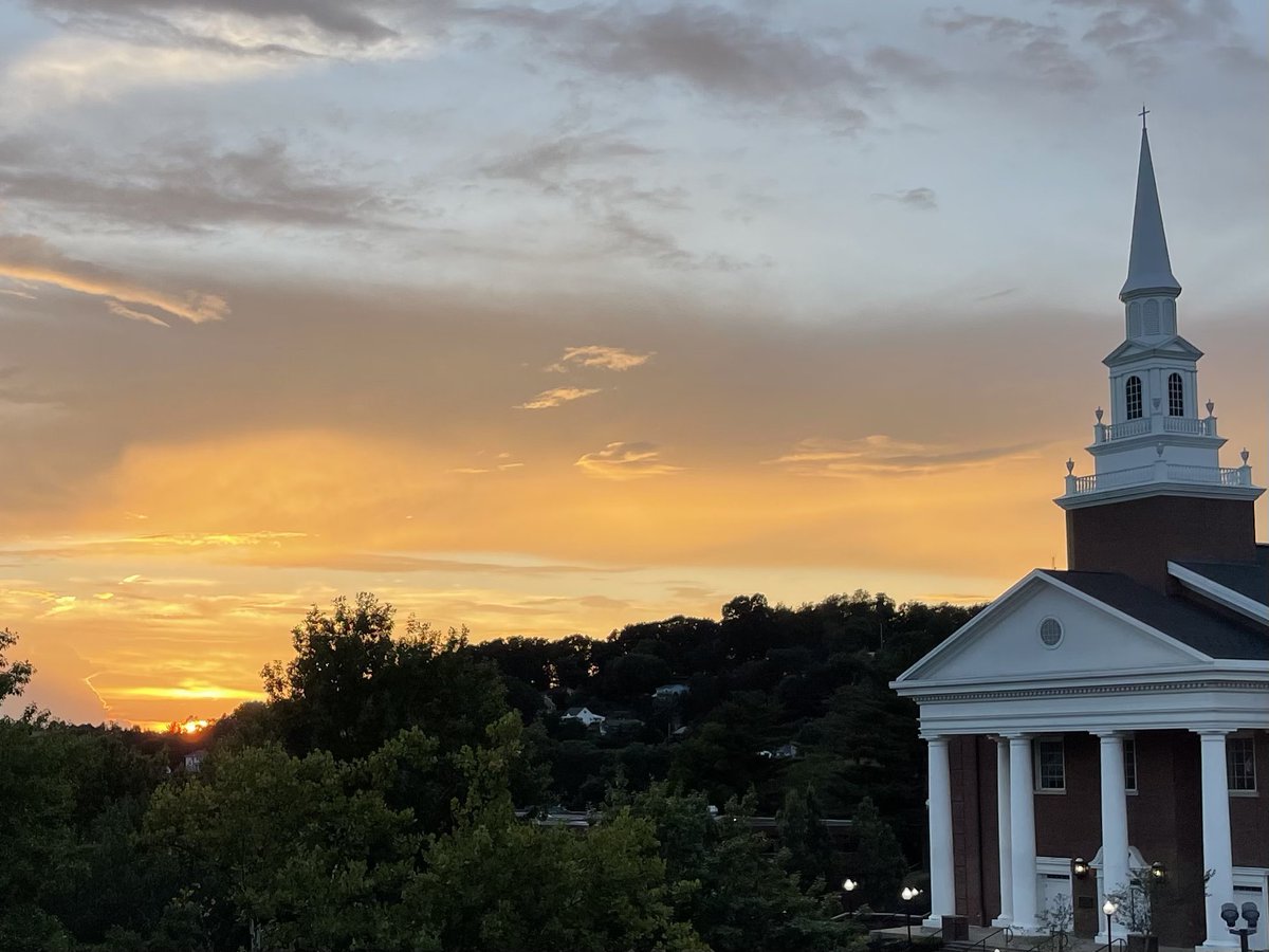 It’s heating up and summer is here!
Stop by and check out WU.
See you soon!