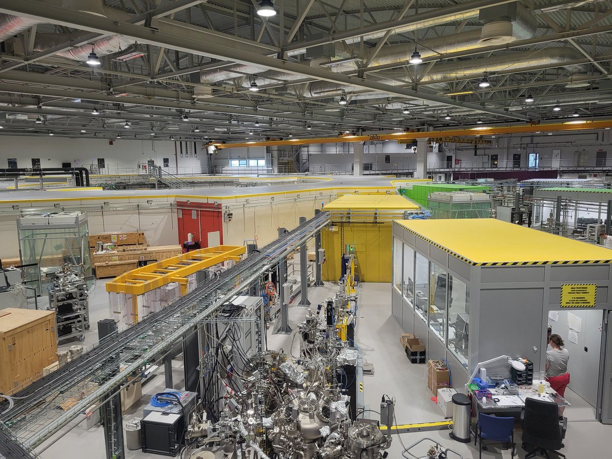 Joanna Ortyl (@joannaortyl) on Twitter photo Guess where we are this time...
#OrtylPhotoLab <a href="/AgnieszkaSyslo/">Agnieszka Sysło</a>
<a href="/JagiellonskiUni/">Uniwersytet Jagielloński</a> #Solaris Guess where we are this time...
#OrtylPhotoLab <a href="/AgnieszkaSyslo/">Agnieszka Sysło</a>
<a href="/JagiellonskiUni/">Uniwersytet Jagielloński</a> #Solaris