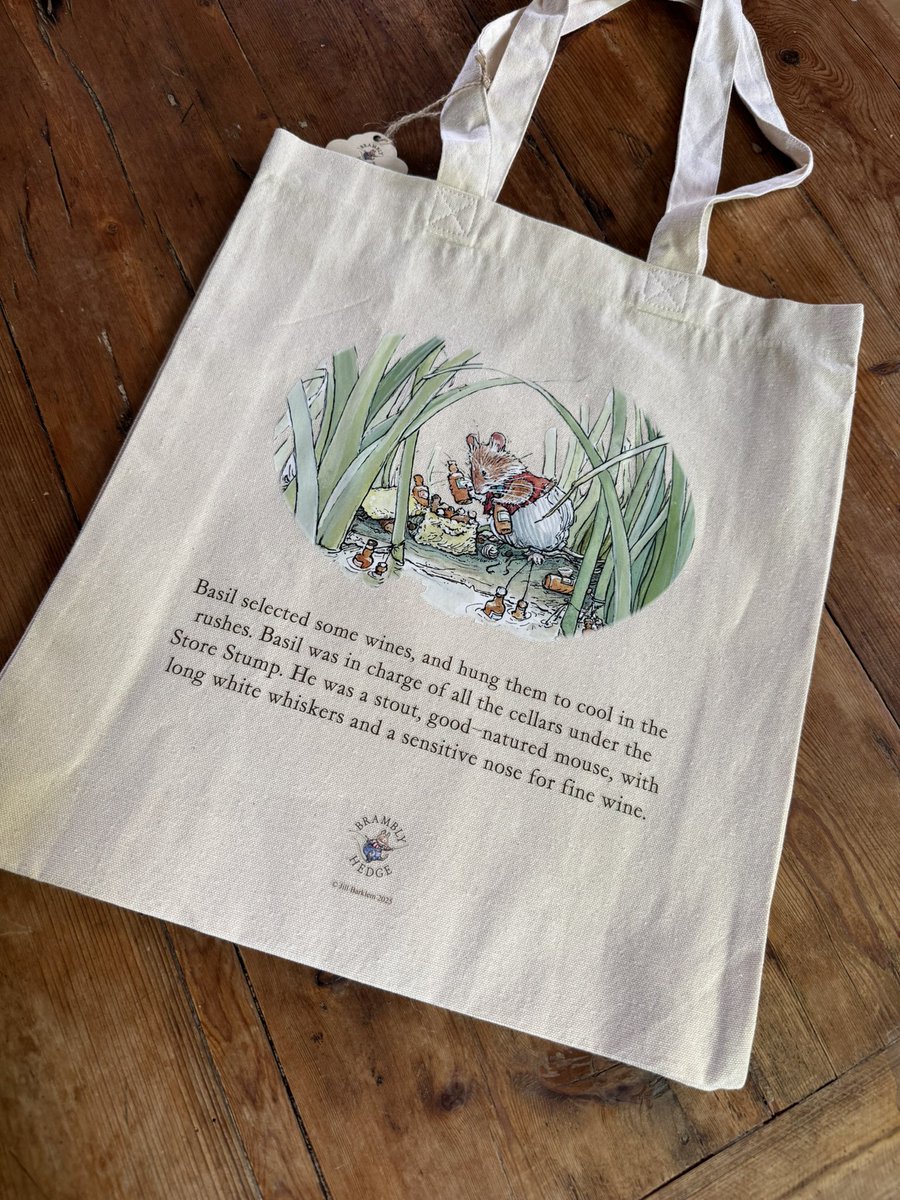 Heading out for picnic supplies this summer? Now you can take Basil with you. 

New tote bags this way ⏩️ bit.ly/3G4qcrs