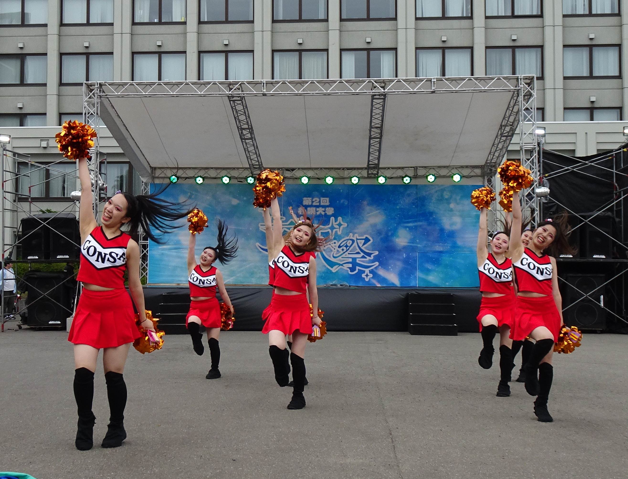 Amazon.co.jp: 石蕗と白い小菊 作者 Hiroko.M ソウルで韓日芸祭