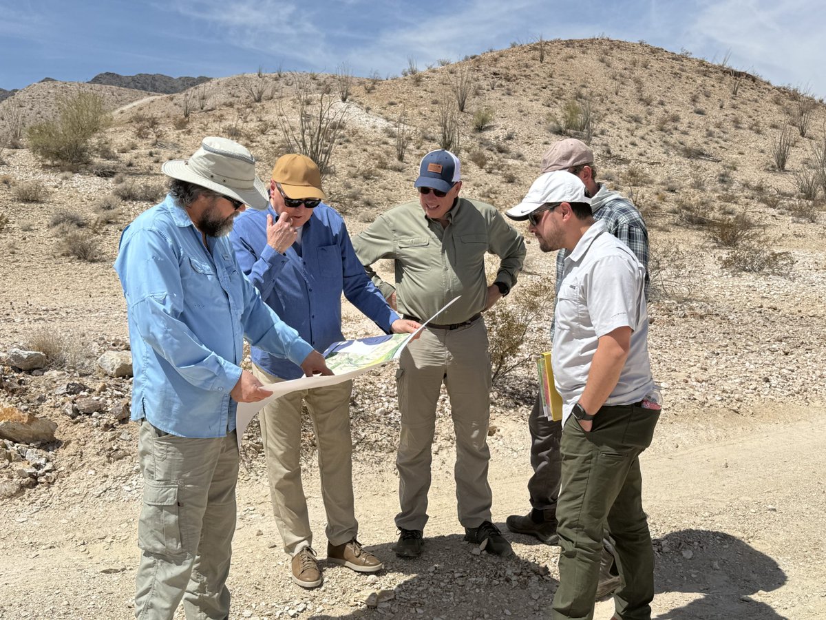 Resource World (@resourceworld) on Twitter photo Arizona Metals Intersects 29.6 m @ 10.7 g/t AuEq in Kay2 Zone and Drills Third-Highest Gold Assay on the Kay Mine Project - resourceworld.com/arizona-metals… #ResourceWorld #resourceinvesting #miningnews #mining <a href="/ArizonaCorp/">Arizona Metals</a>
#ArizonaMetals $AMC.to $AZMCF #gold #copper #zinc #Arizona Arizona Metals Intersects 29.6 m @ 10.7 g/t AuEq in Kay2 Zone and Drills Third-Highest Gold Assay on the Kay Mine Project - resourceworld.com/arizona-metals… #ResourceWorld #resourceinvesting #miningnews #mining <a href="/ArizonaCorp/">Arizona Metals</a>
#ArizonaMetals $AMC.to $AZMCF #gold #copper #zinc #Arizona