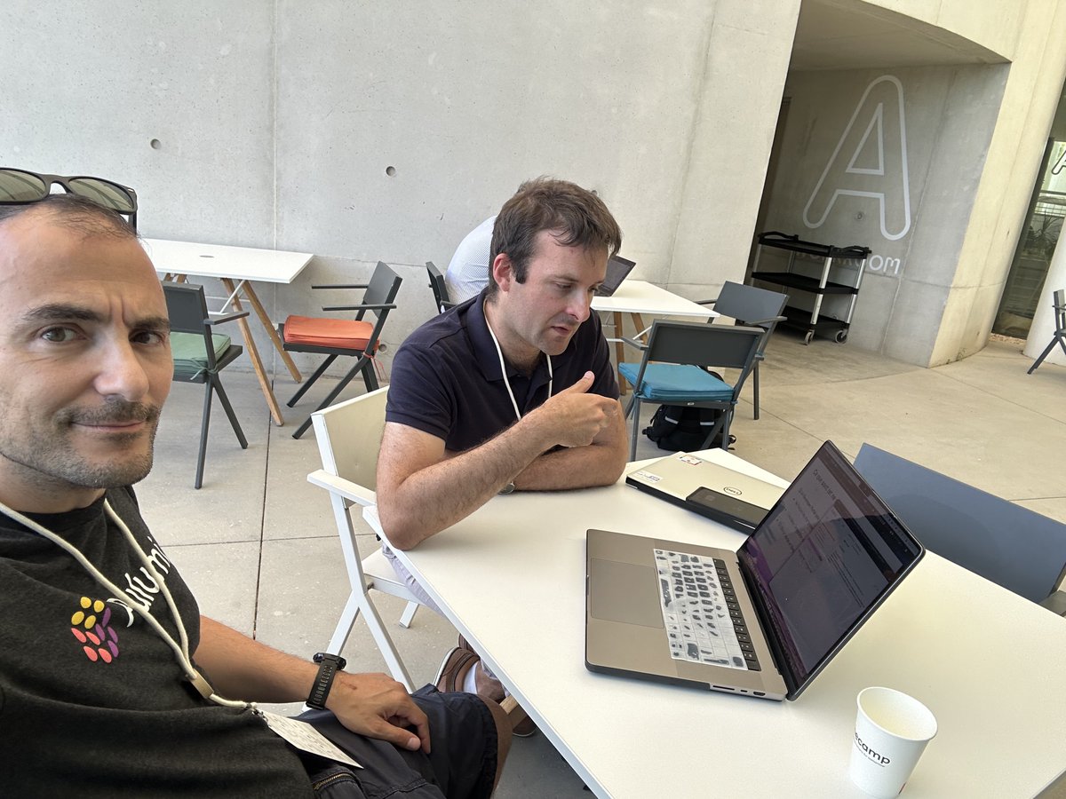 _ediri's tweet image. Last work with @TechWatching for our WAX Conf @FGTECHTEAM talk: &quot;Internal Developer Platforms : Choisir la bonne voie pour votre organisation&quot; in beautiful Aix-en-Provence!
