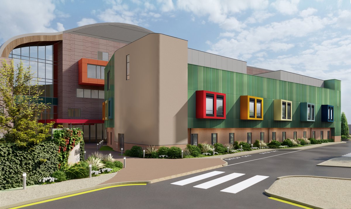 This week, 8-year-old Betty Batt attended an event at Alder Hey with her mum and dad to check on the progress of our new Surgical NICU and expanded emergency care facility 🏥