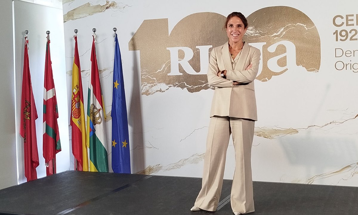 La Prensa del Rioja (@prensarioja) on Twitter photo Raquel Pérez Cuevas, nueva presidenta del Consejo Regulador de la DOCa Rioja
#rioja #vinoderioja <a href="/RiojaWine_ES/">Rioja Wine España</a>
laprensadelrioja.com/denominacion-r… Raquel Pérez Cuevas, nueva presidenta del Consejo Regulador de la DOCa Rioja
#rioja #vinoderioja <a href="/RiojaWine_ES/">Rioja Wine España</a>
laprensadelrioja.com/denominacion-r…