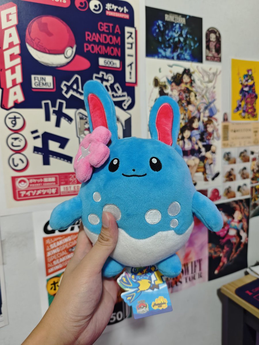 BanditKeithLoR's tweet image. A good friend that went to Worlds last year gifted me this and I screamed (I love Azumarill so much).