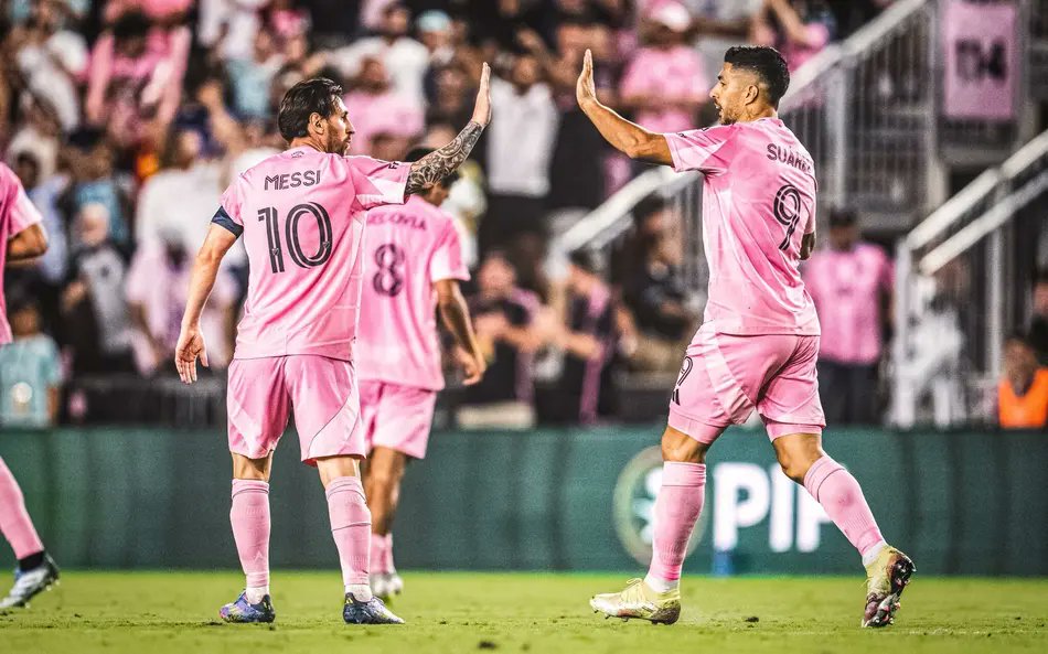 danieldreyerAd's tweet image. ⚽️ Em época de Mundial, vale lembrar: no marketing — como no futebol — ninguém ganha sozinho.
(um fio sobre conversão, mídia programática e jogo coletivo) 🧵...

#MídiaProgramática #PerformanceDigital #MarketingDigital #FunilDeVendas #DataDriven #Boome #Gampi #Publicidade