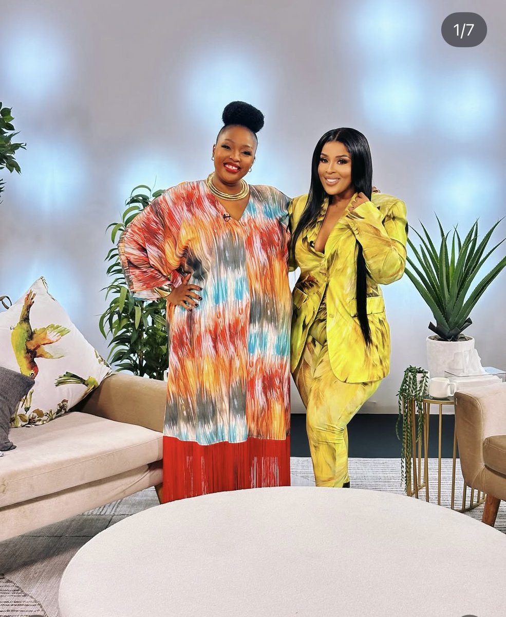 Thabo_siba's tweet photo. Love her or not, Nonku is fierce and bold, sharing her story unfiltered. She fearlessly speaks her truth, something many of us hesitate to do because we fear judgment. #UntiedShowmax #Untied #Nonku https://t.co/Jk3Mol8WWX