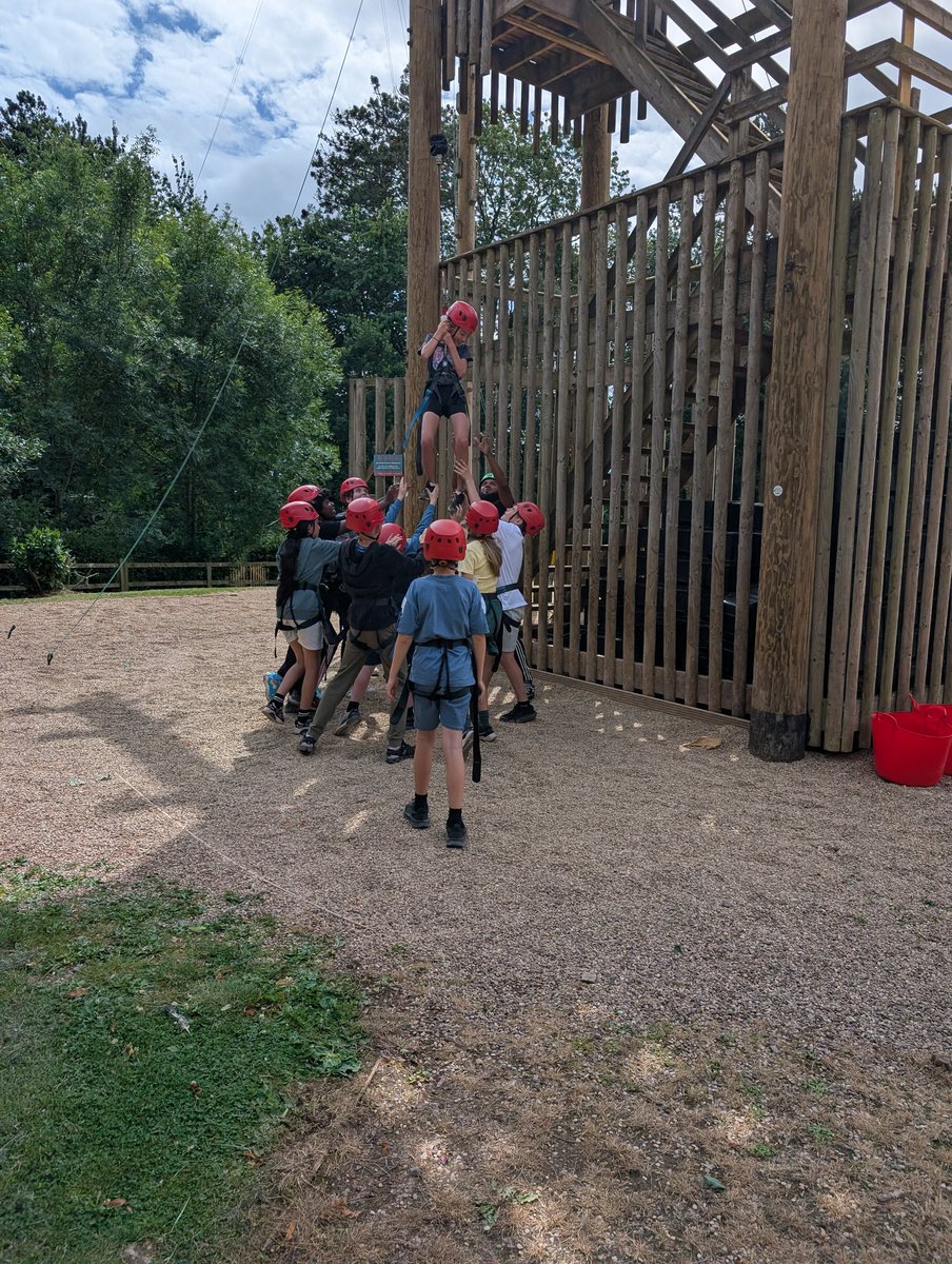 Year 6 working together to make sure everyone has fun and succeeds!