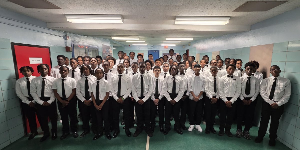 Can you guess who is "8th Grade Stepping Up" ready!! <a href="/D23Rising/">District23Rising</a>