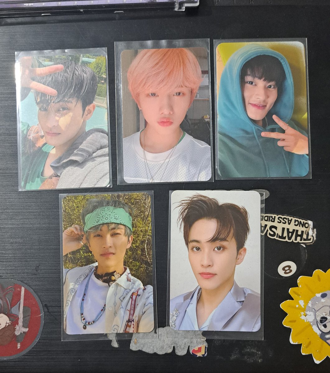 jwiscrate's tweet photo. #inthecrate wts lfb nct ph

🌟 — jisung hello future trading card, mark lee bagong ligo pc, mark lee teddy island x slow acid pc, markenji pc, mark hot summer dream AR pc

anyone looking for these photocards? might let them go already. comment or dm me if interested! https://t.co/2PG37pFdGY