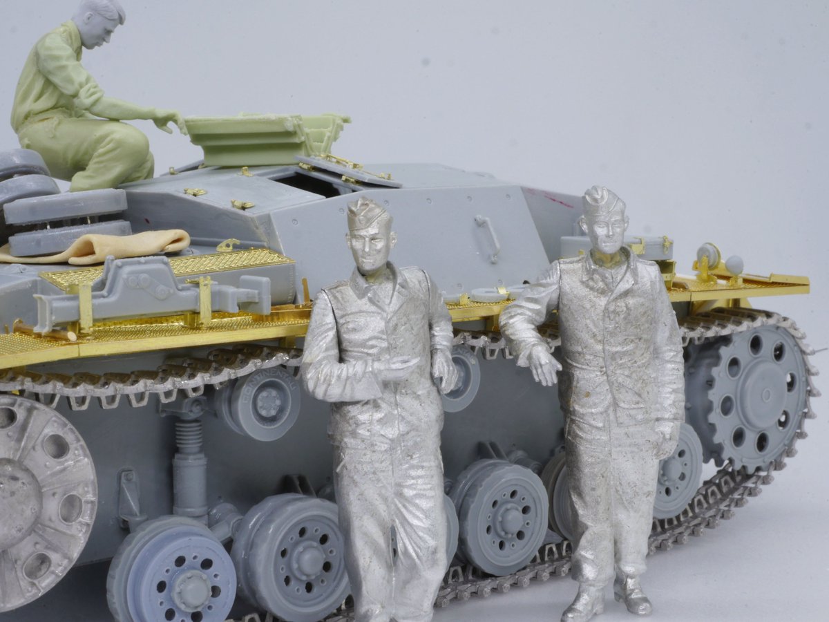 RockkenModel's tweet image. Ⅲ突用 フィギュアを塗りました。
こちらTAKAHASHI MODELLING製の非常にディテールが精巧なメタルフィギュア2体とMK35というフランス製のレジンフィギュアです。