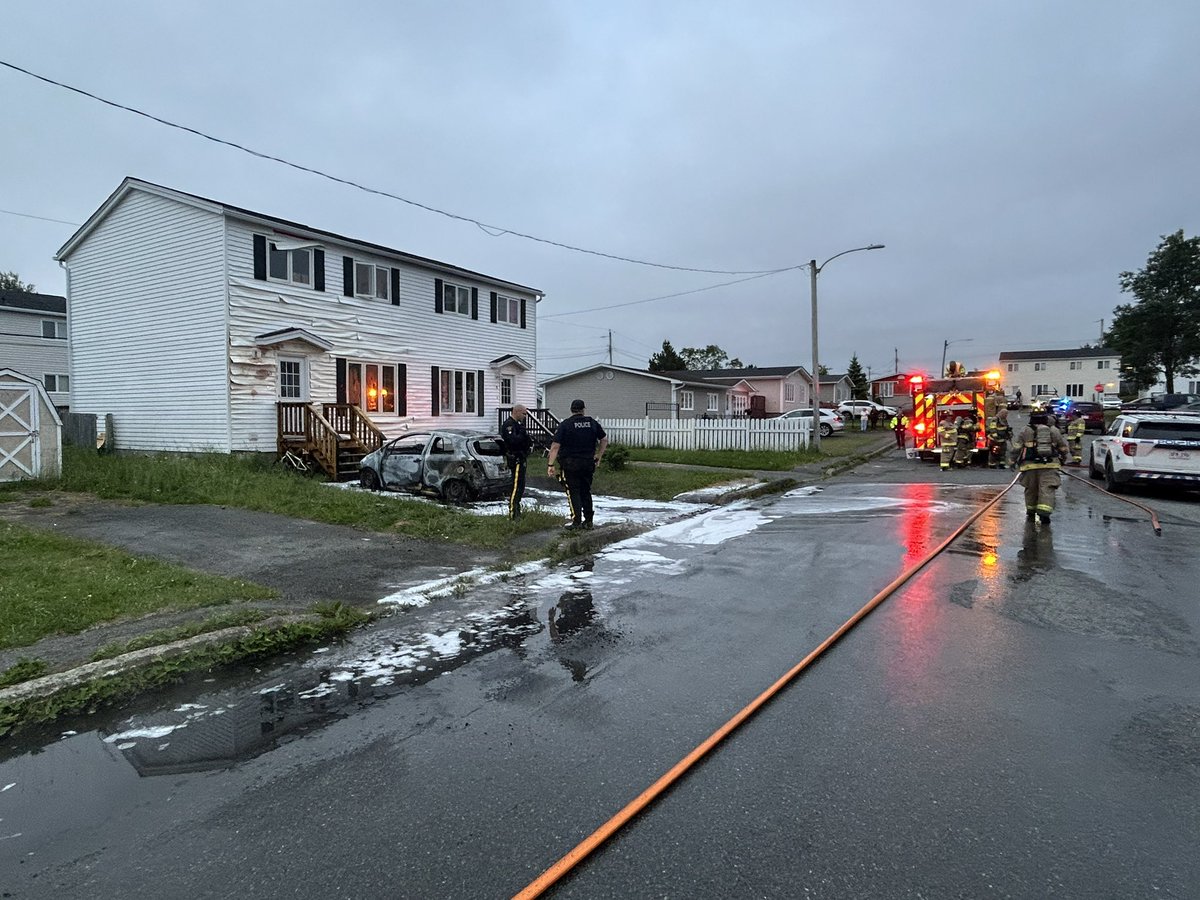 Vince MacKenzie (@firechiefvince) on Twitter photo Firefighters in <a href="/towngfw/">Town of Grand Falls-Windsor</a> attended this early morning vehicle fire at a residence on Keats Ave at 5 am. Crew quickly suppressed the fire and prevented spread to the home just in time. No injuries reported. Radiant heat damage to the building. RCMP investigating cause. #GFWFire Firefighters in <a href="/towngfw/">Town of Grand Falls-Windsor</a> attended this early morning vehicle fire at a residence on Keats Ave at 5 am. Crew quickly suppressed the fire and prevented spread to the home just in time. No injuries reported. Radiant heat damage to the building. RCMP investigating cause. #GFWFire