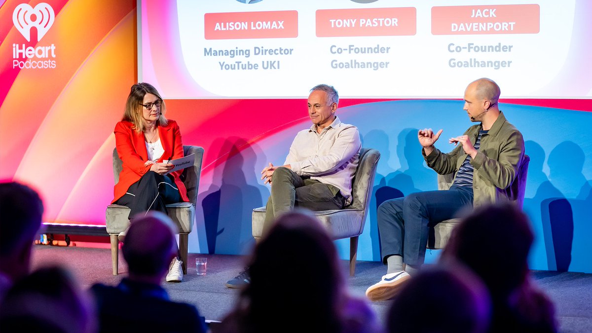 PodcastShowLDN's tweet image. Talking video 💬📽️

@YouTube x @GoalhangerPods 

📸 #PodShowLDN | #Podcasting