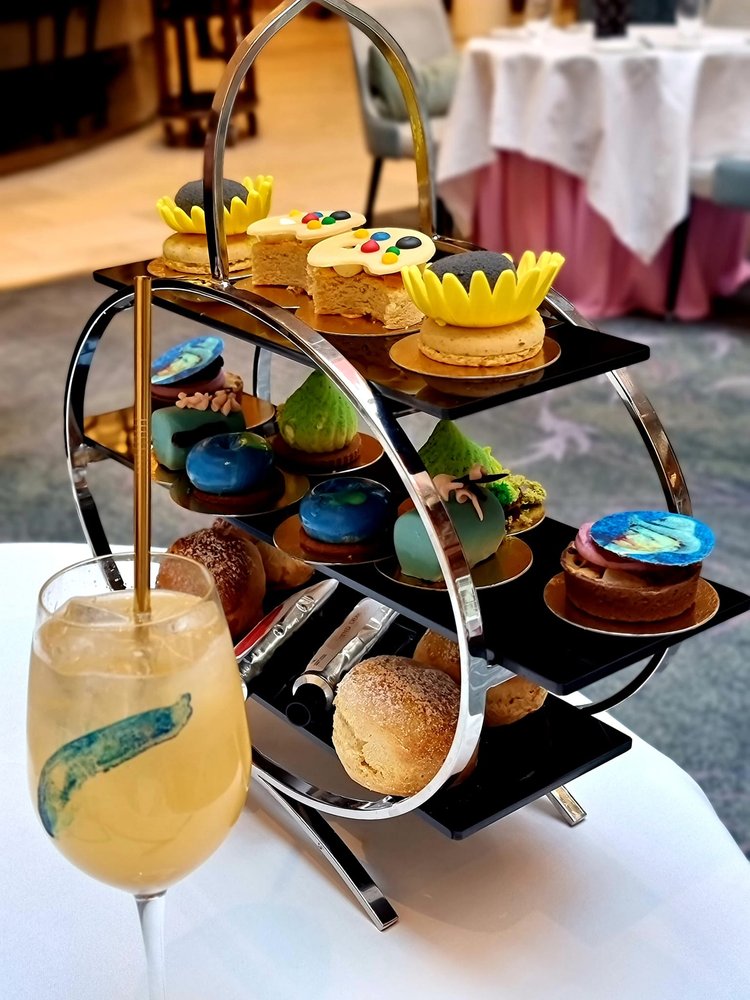 TartanSpoon's tweet image. From luxury lounges to quirky cafés, here are Edinburgh’s best spots for afternoon tea—scones, bubbly, and all the treats: tartanspoon.co.uk/home/edinburgh… #afternoontea #Edinburgh