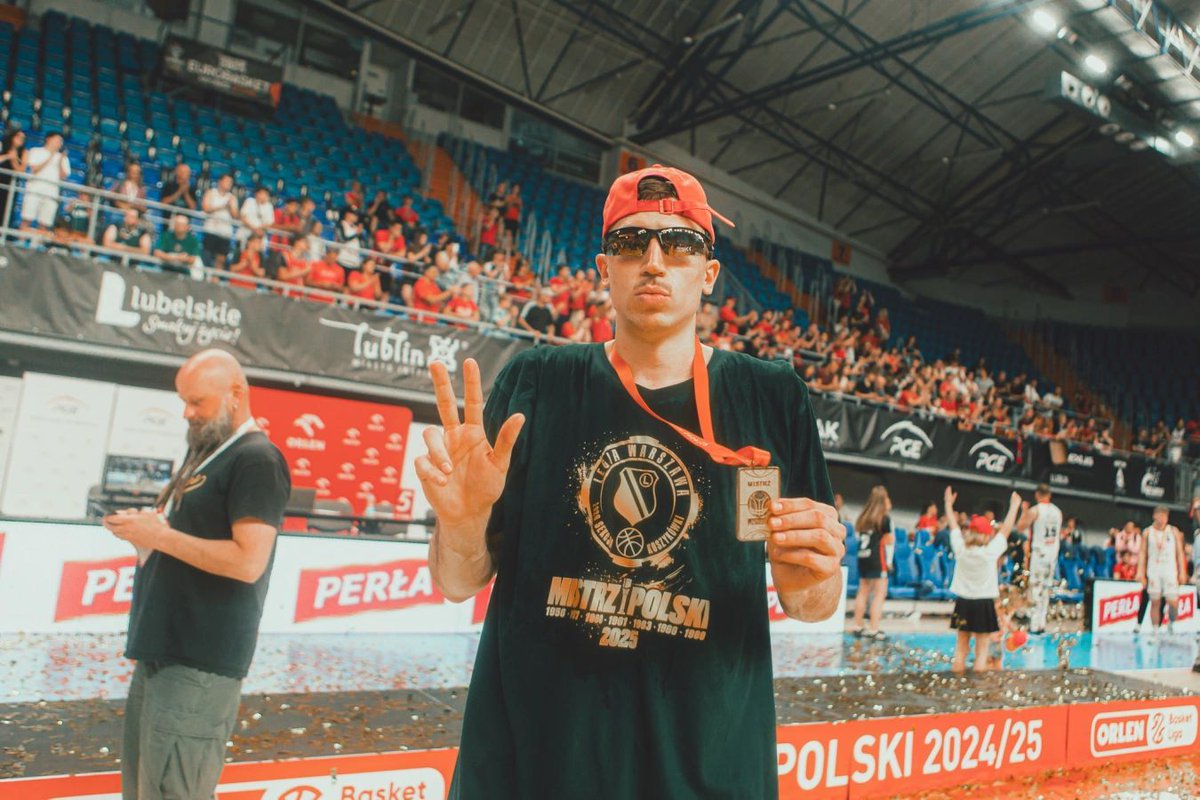 𝐌𝐈𝐒𝐓𝐑𝐙 𝐏𝐎𝐋𝐒𝐊𝐈🏆 tweet media