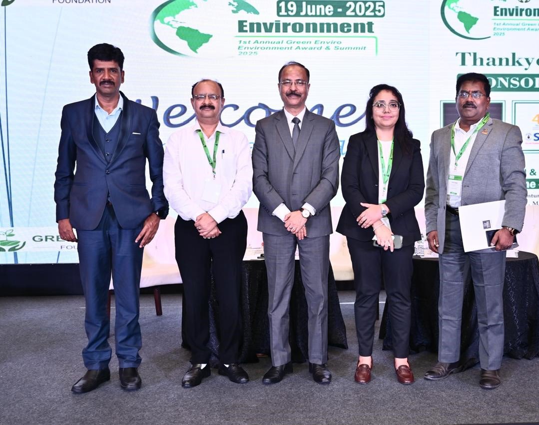 Delighted to share that Suzlon Group has received the Platinum Award for Sustainability Excellence in the Power Sector (Renewable Energy) at the 1st Annual Green Enviro Environment Award and Summit.
 
The award was presented by Honourable Former Minister of Civil Aviation, Mr.