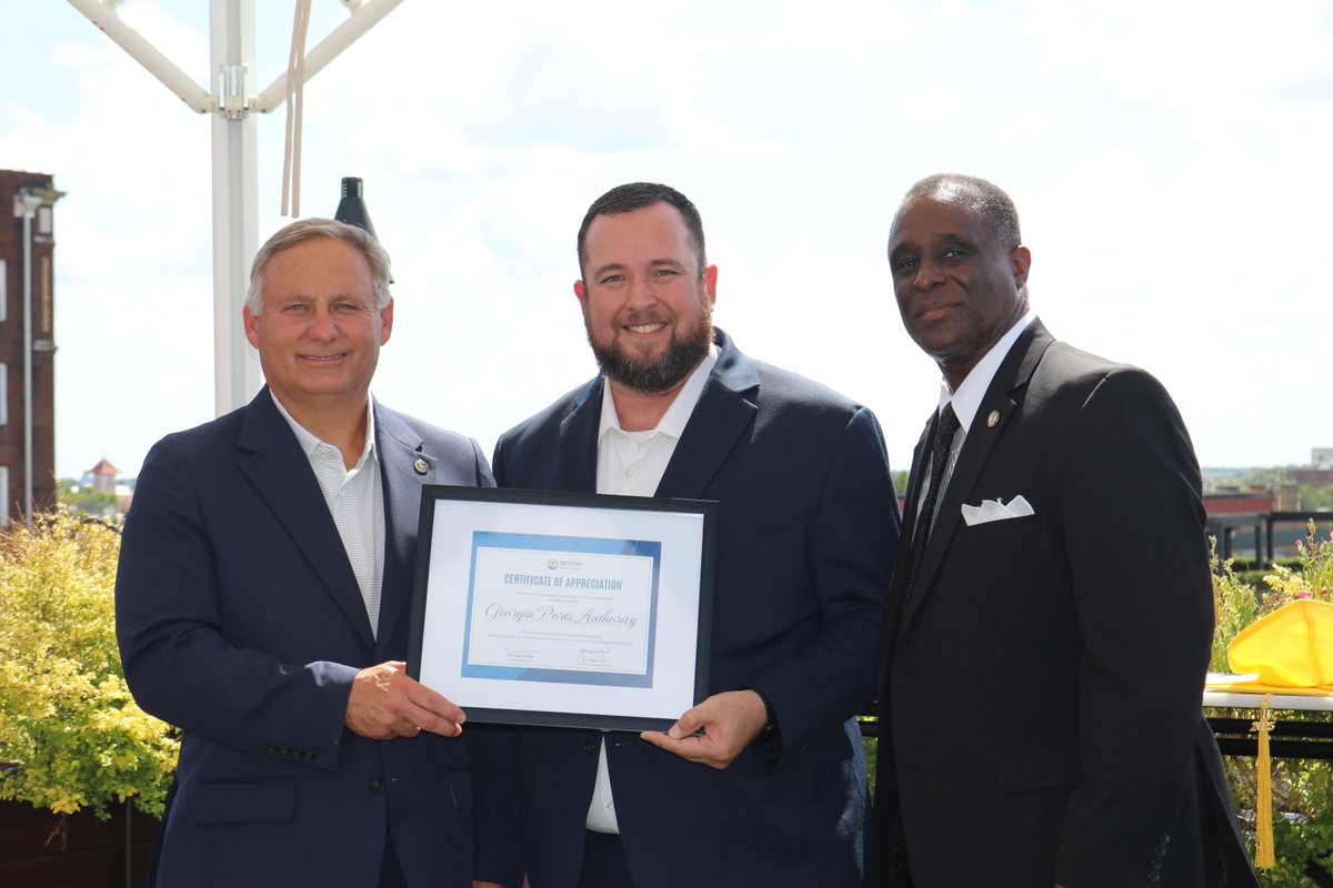 United Way of the Coastal Empire (@uwce) on Twitter photo As one of United Way of the Coastal Empire’s top 3 company donors this year, <a href="/GaPorts/">Georgia Ports</a> continues to lead with purpose. This year, their generosity resulted in a contribution of more than $500,000 to our campaign. As one of United Way of the Coastal Empire’s top 3 company donors this year, <a href="/GaPorts/">Georgia Ports</a> continues to lead with purpose. This year, their generosity resulted in a contribution of more than $500,000 to our campaign.