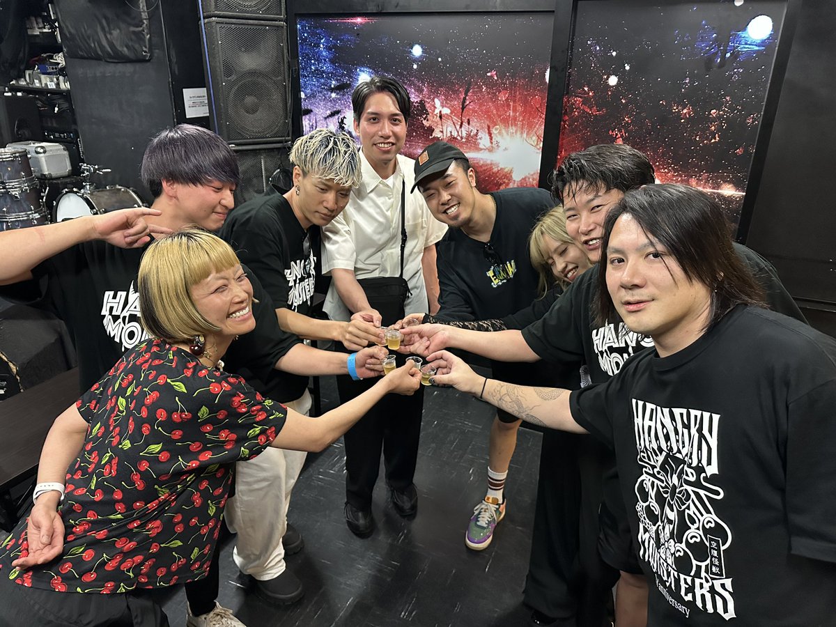 今日思ったこと。
酒が飲める人間で良かった。

やはり強者達はこちら。