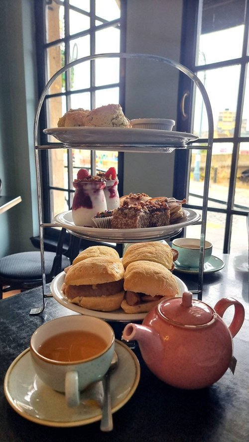 TartanSpoon's tweet image. From luxury lounges to quirky cafés, here are Edinburgh’s best spots for afternoon tea—scones, bubbly, and all the treats: tartanspoon.co.uk/home/edinburgh… #afternoontea #edinburgh