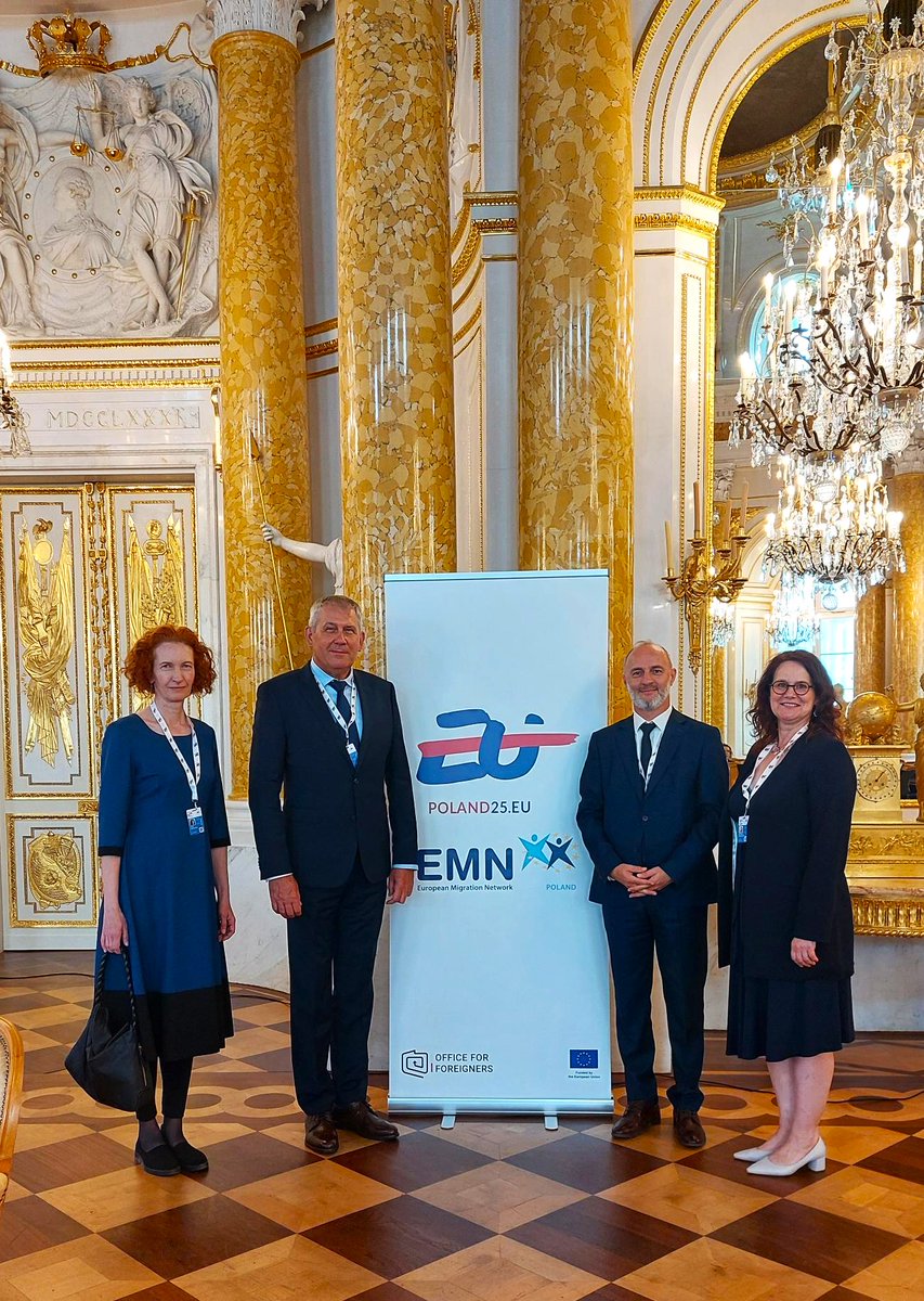 Glad to join the EMN Poland Presidency Conference in Warsaw on tackling irregular migration and its root causes.
Thanks to Ľudovít Bíró (Ministry of Interior) and Jana Juričková (Border and Foreign Police) for joining the discussions with us.