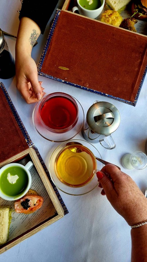 TartanSpoon's tweet image. From luxury lounges to quirky cafés, here are Edinburgh’s best spots for afternoon tea—scones, bubbly, and all the treats: tartanspoon.co.uk/home/edinburgh… #afternoontea #Edinburgh