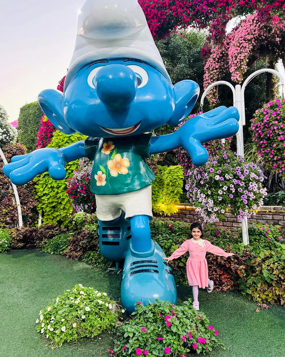Dubai Miracle Garden tweet media