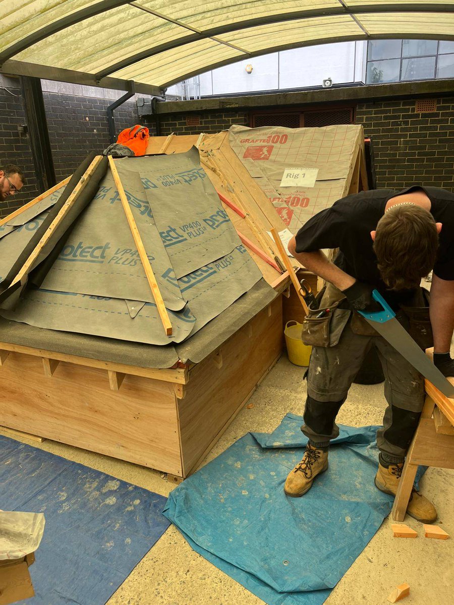 TheNFRC's tweet image. #SkillBuild regional heats landed in the North East today with competitors going head-to-head at Newcastle College💪

The slating and tiling category continues to deliver fantastic performances from the young roofers, and today is no exception. The competition is fierce!